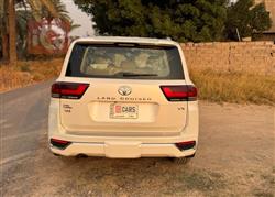 تويوتا لاندكروزر